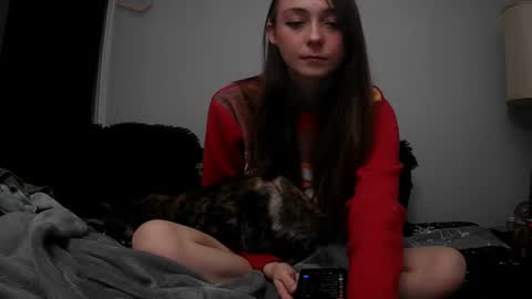 nrdyemogrl online show from December 17, 1:29 am