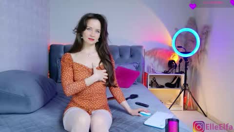 ElfaElle Im online .Wednesday Thursday Friday Saturday Sunday from 10pm to 2am  GMT3 online show from October 3, 7:44 pm