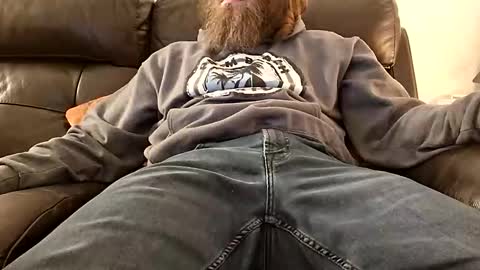 Snapshot of nudestud887 chatting on February 14, 12:29 am nudestud887 online show from February 14, 12:29 am