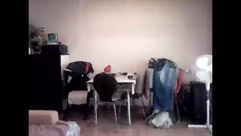 Snapshot of nudista79 chatting on June 10, 1:54 pm nudista online show from June 10, 1:54 pm