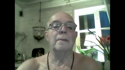 Snapshot of nudistjavist chatting on January 5, 3:02 pm Haky online show from January 5, 3:02 pm