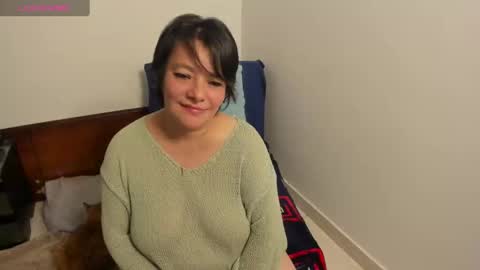 Snapshot of nuit_rose chatting on February 20, 2:29 am nuit_rose online show from February 20, 2:29 am