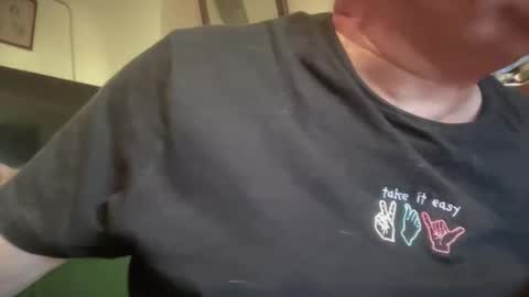 nukiss online show from November 17, 9:37 am