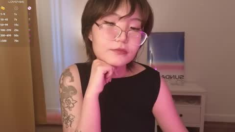 Snapshot of nullgirll chatting on June 6, 3:11 am Erica online show from June 6, 3:11 am
