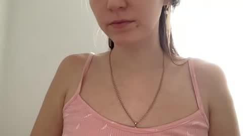 Snapshot of nursedoll chatting on November 22, 6:12 am Ema online show from November 22, 6:12 am