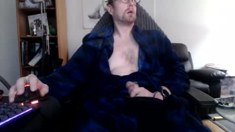 nursefan online show from November 15, 9:17 am