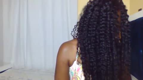 Snapshot of nutgal_ chatting on October 29, 10:55 pm nutgal online show from October 29, 10:55 pm