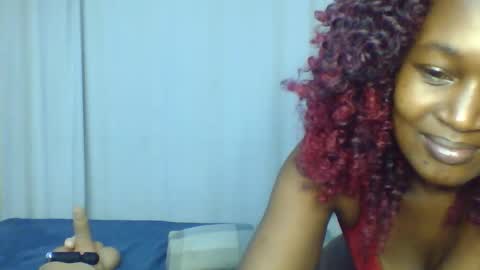 Snapshot of nutgal_ chatting on November 21, 7:29 am nutgal online show from November 21, 7:29 am