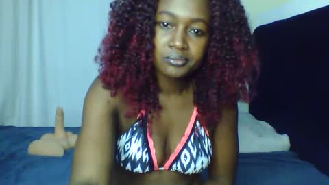 Snapshot of nutgal_ chatting on November 28, 2:03 am nutgal online show from November 28, 2:03 am