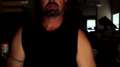 nvrenuff1979 online show from September 24, 11:35 am