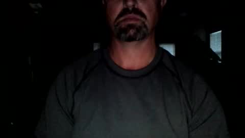 nvrenuff1979 online show from October 6, 11:29 am