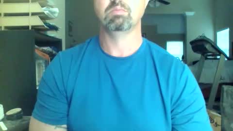 nvrenuff1979 online show from April 20, 11:35 am