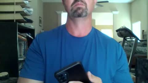 nvrenuff1979 online show from April 21, 6:55 pm