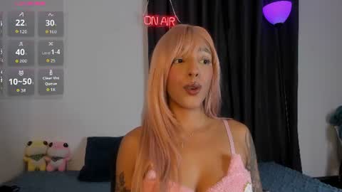 Snapshot of nya_brown chatting on August 4, 1:31 am Nya online show from August 4, 1:31 am