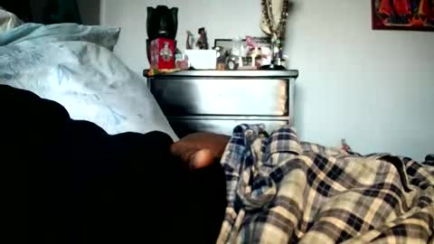 KN online show from April 7, 6:08 pm