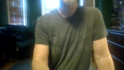 Snapshot of nyc1323 chatting on February 19, 1:18 pm nyc1323 online show from February 19, 1:18 pm