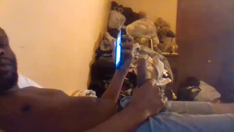 Snapshot of nycguy271 chatting on October 1, 10:43 am nycguy271 online show from October 1, 10:43 am