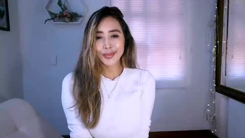 Nycole online show from October 7, 4:26 pm