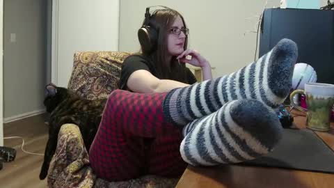 Snapshot of nyctophilic chatting on December 16, 4:45 am Nyctophilic online show from December 16, 4:45 am