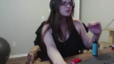 Snapshot of nyctophilic chatting on October 27, 3:43 am Nyctophilic online show from October 27, 3:43 am