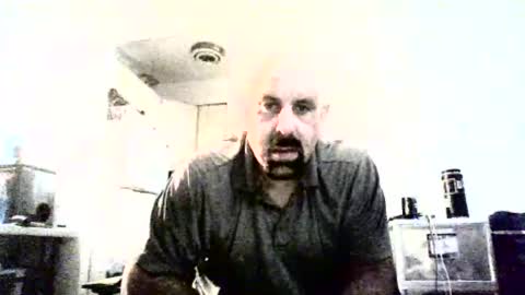 nyisles00 online show from July 26, 2:02 pm