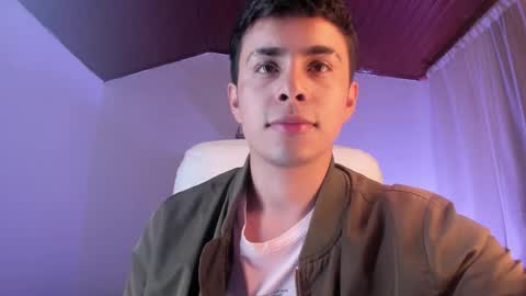 Snapshot of nyko_ds chatting on October 6, 9:01 pm nyko_ds online show from October 6, 9:01 pm