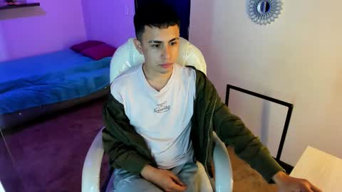 Snapshot of nyko_ds chatting on November 4, 3:49 am nyko_ds online show from November 4, 3:49 am