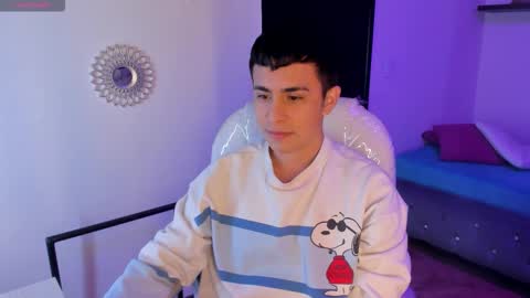 Snapshot of nyko_ds chatting on December 2, 4:07 am nyko_ds online show from December 2, 4:07 am