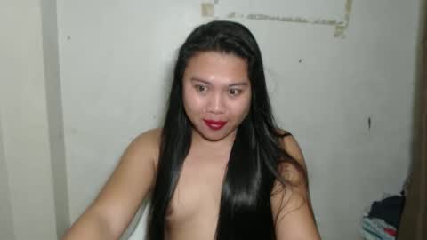 Snapshot of nylecummer chatting on October 24, 8:05 pm nylecummer online show from October 24, 8:05 pm