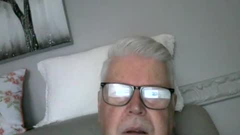 stockings  suspenders mad online show from February 12, 1:27 pm