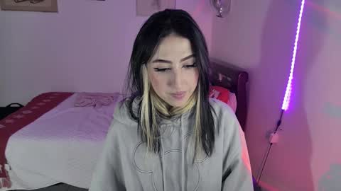 Frida online show from December 4, 10:02 am