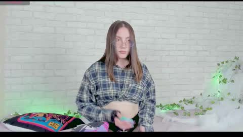 Kat online show from October 11, 3:10 pm