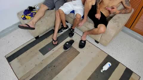 nympho_nathy_sophi online show from March 25, 1:22 am