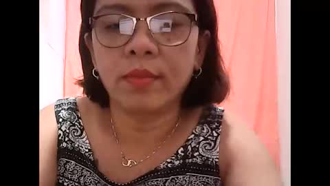 Snapshot of nymphoangel2022 chatting on March 9, 5:44 am I am your angel online show from March 9, 5:44 am