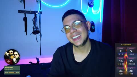 Snapshot of nymphobuddies chatting on March 10, 6:05 am David and Steven Independents online show from March 10, 6:05 am