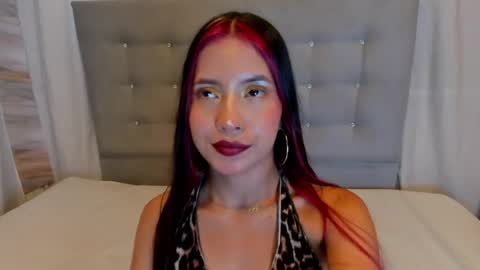 xionela gates online show from April 21, 8:34 pm