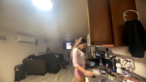 nymphomaticbaby online show from November 21, 3:27 am