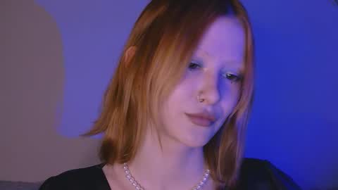 nyra_thira online show from November 7, 5:13 pm