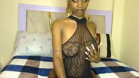 Lexi i online show from June 18, 11:31 pm