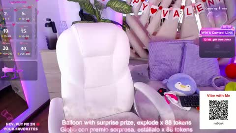 Alex   .    online show from February 20, 12:52 am