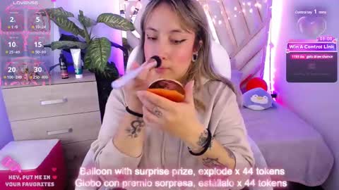 Alex   .    online show from March 3, 6:44 pm