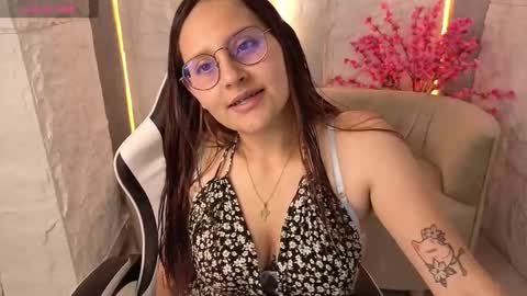 Snapshot of nyx_tamy_tx chatting on September 30, 1:05 pm Online 800 to 1400 online show from September 30, 1:05 pm