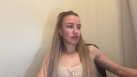 Snapshot of nyxelia_ chatting on May 22, 7:26 am Anastasia online show from May 22, 7:26 am