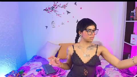 NYXHELLSQUEEN online show from January 10, 9:41 pm