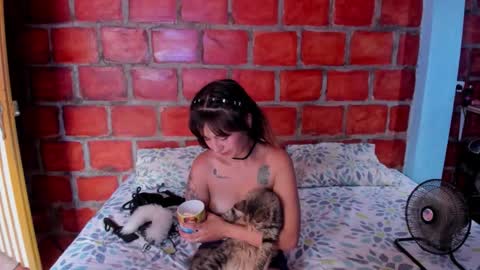 Scarlett online show from December 19, 6:04 pm