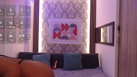 Snapshot of nyxx_velariia chatting on June 19, 3:05 pm Nyxx vala online show from June 19, 3:05 pm