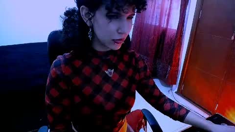 Nyxxei online show from April 21, 9:39 pm