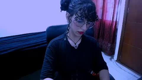 Nyxxei online show from April 22, 9:27 pm