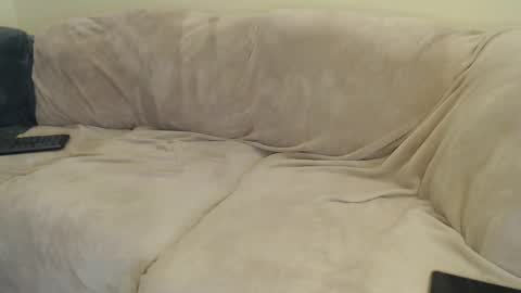 Stef  Derek online show from March 1, 8:23 am