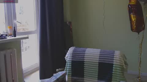 Oaklyn online show from September 23, 8:39 am